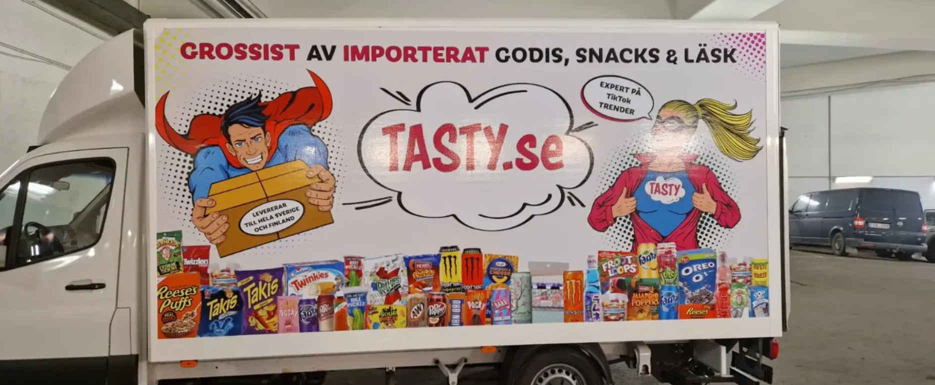 fordonsdekor företagslogga på fordon