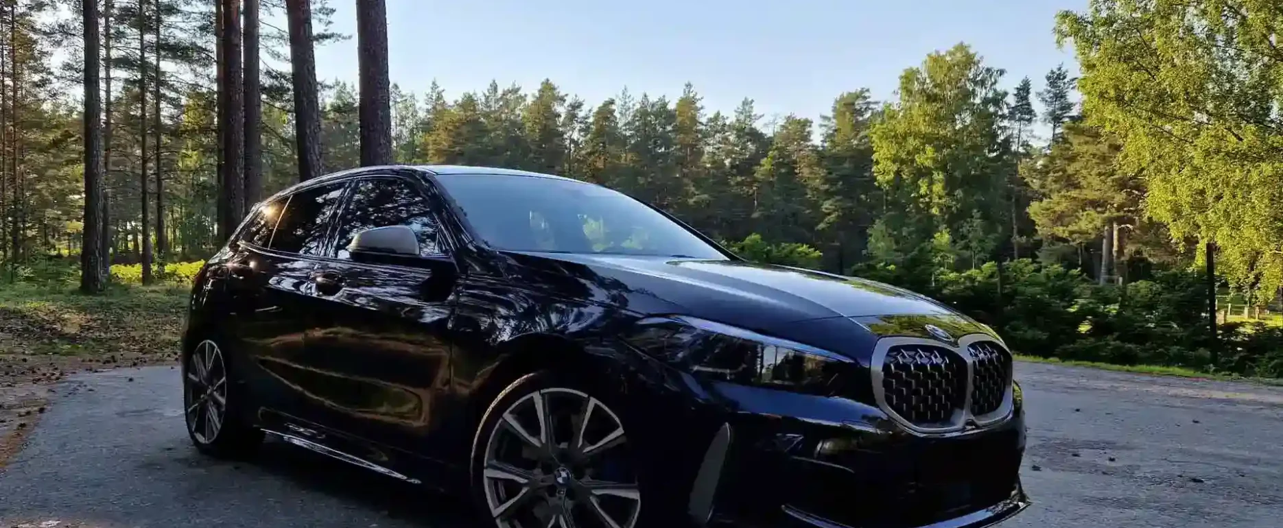 solfilm och stenskottsskydd bil stockholm